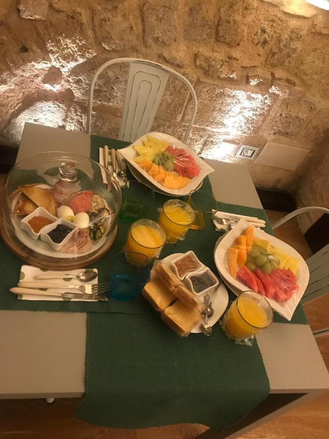 Edward Rooms & Wellness B&B 트라니 외부 사진